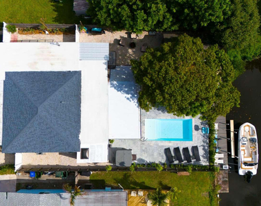1754 Sw 28th Terrace - Photo Thumbnail 17