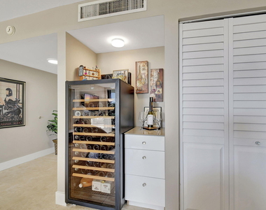 3590 S Ocean Boulevard - Photo Thumbnail 4