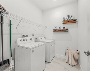 10550 Sw Orana Drive - Photo Thumbnail 28