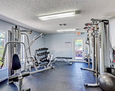 8942 Se Riverfront Terrace - Photo Thumbnail 12