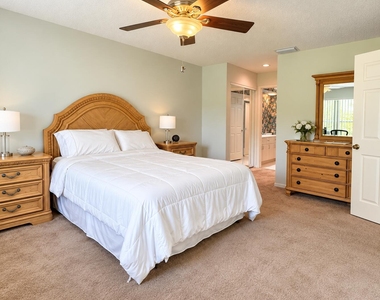 8942 Se Riverfront Terrace - Photo Thumbnail 3