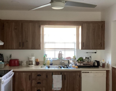 1225 S Lakes End Drive - Photo Thumbnail 5