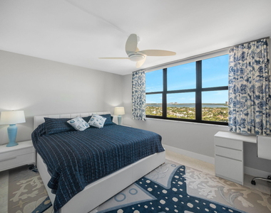 3400 N Ocean Drive - Photo Thumbnail 10