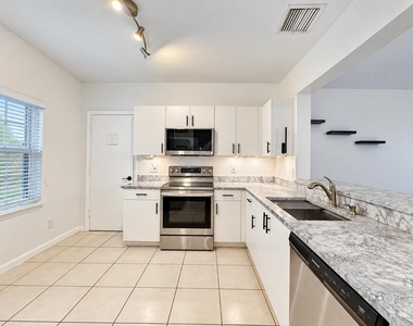 9491 Stanley Lane - Photo Thumbnail 2