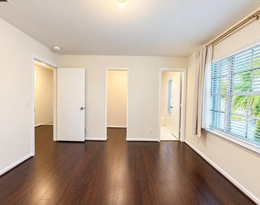 9491 Stanley Lane - Photo Thumbnail 13