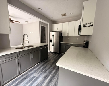 236 Lake Monterey Circle - Photo Thumbnail 16