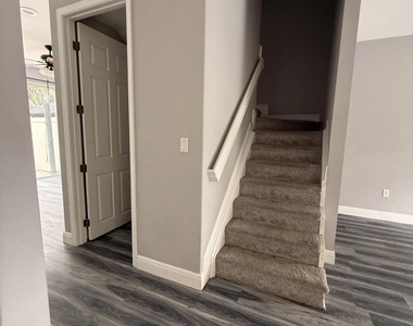 236 Lake Monterey Circle - Photo Thumbnail 6