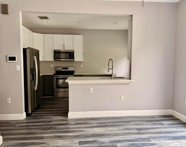 236 Lake Monterey Circle - Photo Thumbnail 10