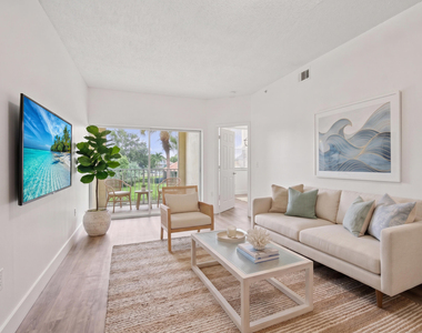 2020 Greenview Shores Boulevard - Photo Thumbnail 4