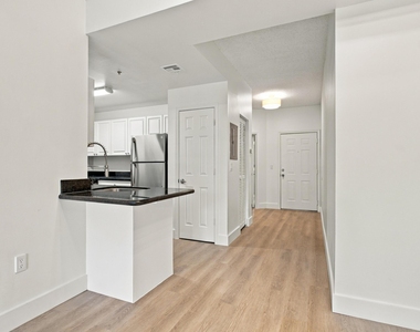 2020 Greenview Shores Boulevard - Photo Thumbnail 16
