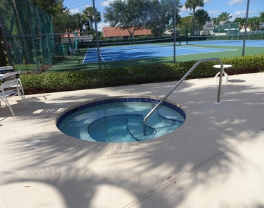 173 Executive Circle - Photo Thumbnail 36