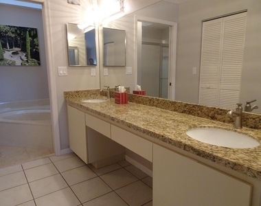 173 Executive Circle - Photo Thumbnail 23