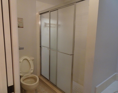 173 Executive Circle - Photo Thumbnail 17