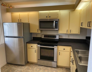 3500 Whitehall Drive - Photo Thumbnail 9
