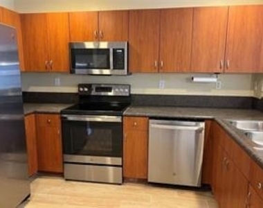 12845 Sw 30th Street - Photo Thumbnail 2