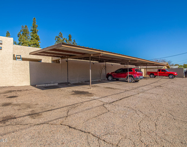 949 S Mcclintock Drive - Photo Thumbnail 25