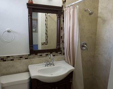 6509 Pines Parkway - Photo Thumbnail 19