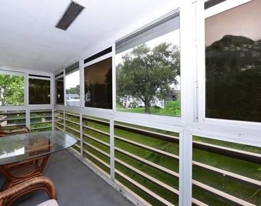 141 Newport I - Photo Thumbnail 15
