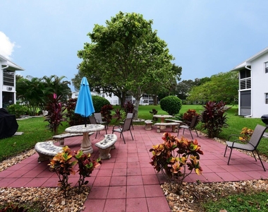 141 Newport I - Photo Thumbnail 3