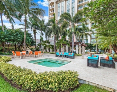 550 Okeechobee Boulevard - Photo Thumbnail 64