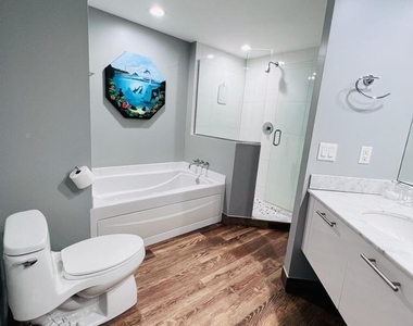 500 Brickell Avenue - Photo Thumbnail 22