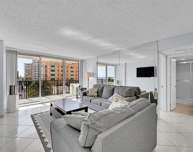 525 N Ocean Boulevard - Photo Thumbnail 3