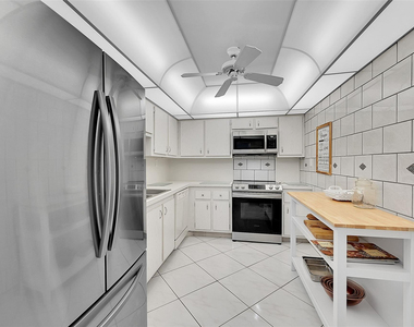 525 N Ocean Boulevard - Photo Thumbnail 6