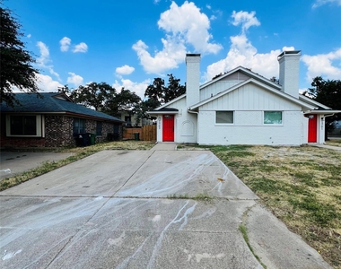 1703 Justin Lyn Street - Photo Thumbnail 1