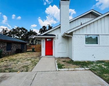 1703 Justin Lyn Street - Photo Thumbnail 2