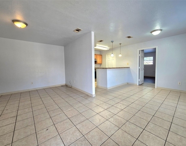 5017 Chapman Street - Photo Thumbnail 10