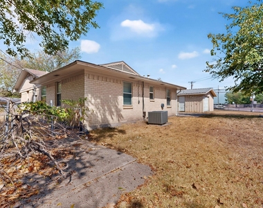 2402 Loyce Drive - Photo Thumbnail 35