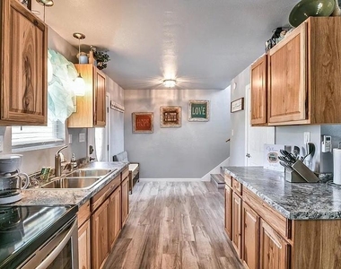 824 S Blue Quail Court - Photo Thumbnail 1