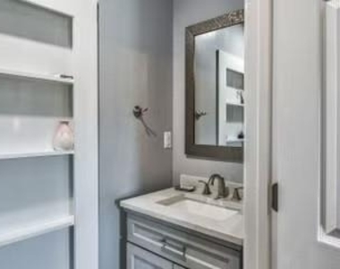824 S Blue Quail Court - Photo Thumbnail 4