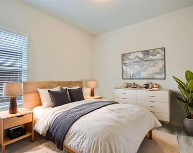 4038 Dayton Drive - Photo Thumbnail 3