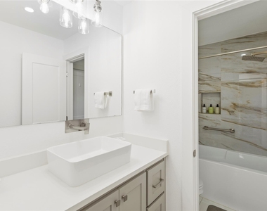 17327 Davenport Road - Photo Thumbnail 24