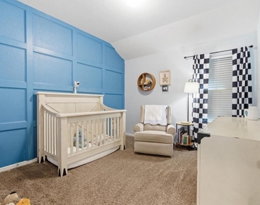 4829 Feltleaf Avenue - Photo Thumbnail 10