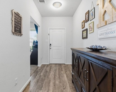 4829 Feltleaf Avenue - Photo Thumbnail 1