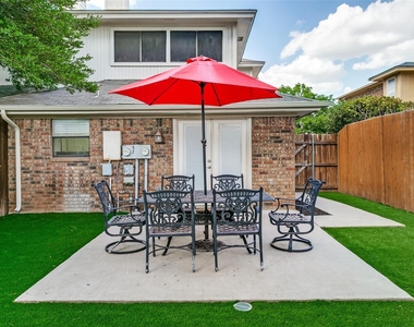 529 Essex Place - Photo Thumbnail 23