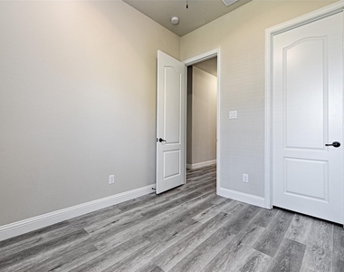 11438 Santa Maria Road - Photo Thumbnail 24