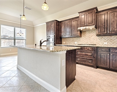 11438 Santa Maria Road - Photo Thumbnail 12