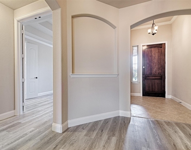 11438 Santa Maria Road - Photo Thumbnail 4