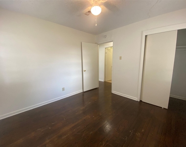 1701 Longview Street - Photo Thumbnail 14