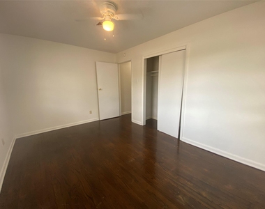 1701 Longview Street - Photo Thumbnail 9