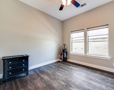 650 Cypress Point Drive - Photo Thumbnail 19