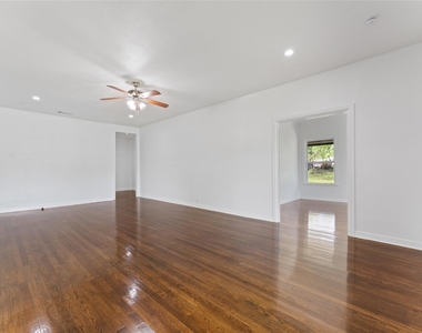 2405 Monroe Street - Photo Thumbnail 22