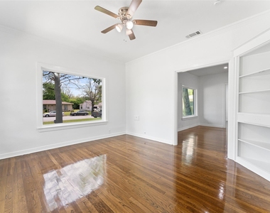 2405 Monroe Street - Photo Thumbnail 6