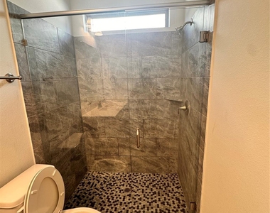 1013 Tullow Drive - Photo Thumbnail 3