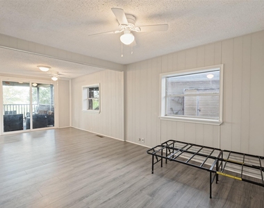 230 Overlook Trail - Photo Thumbnail 9