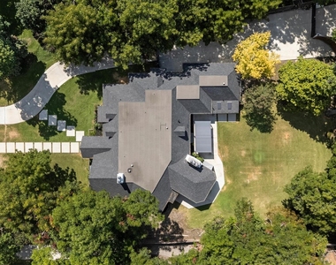 11752 Valleydale Drive - Photo Thumbnail 39