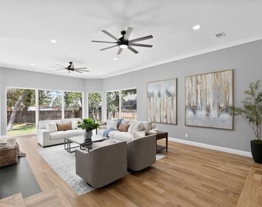 11752 Valleydale Drive - Photo Thumbnail 11